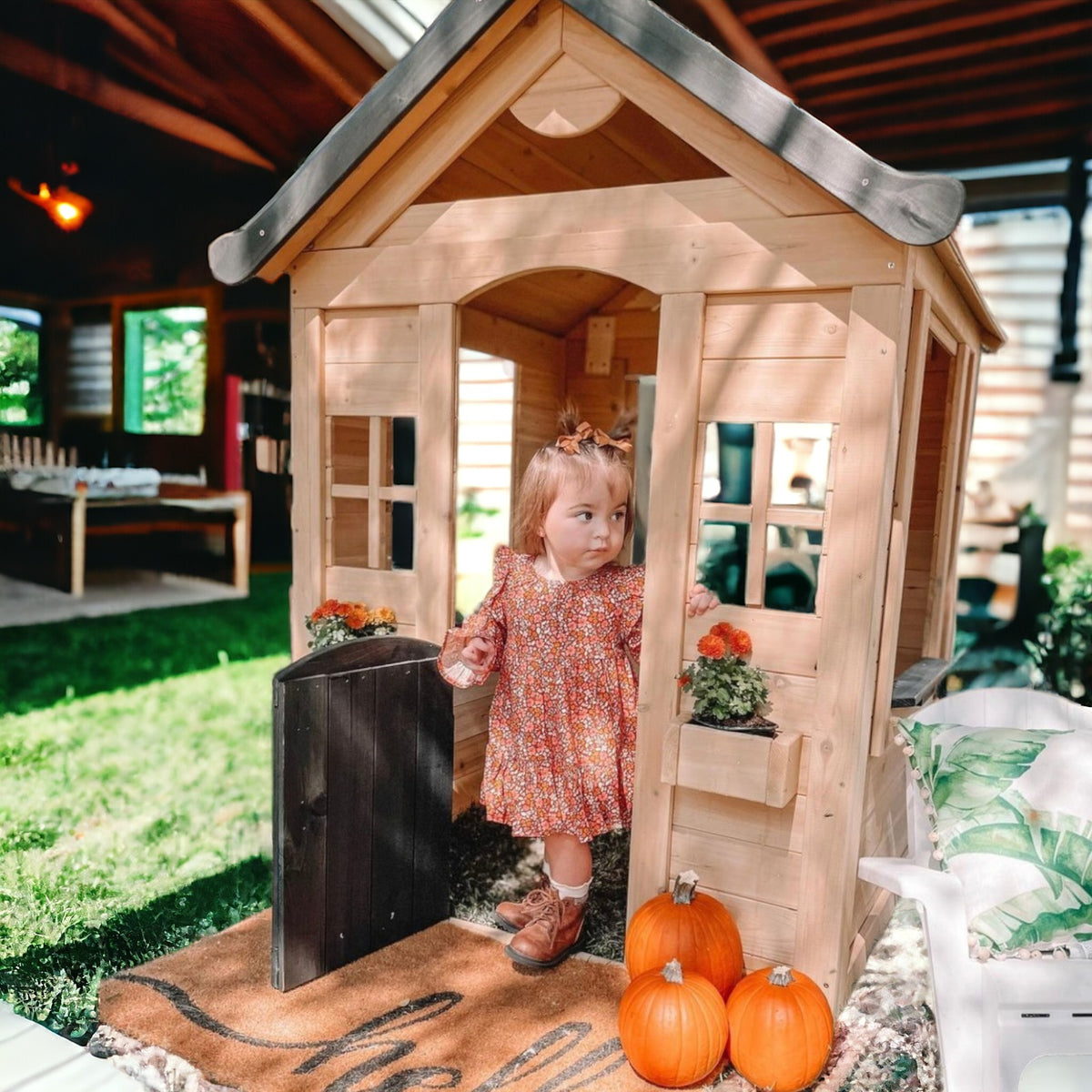 Benbo Kids fa kerti játszóház ablakokkal – 112 × 108 × 140 cm