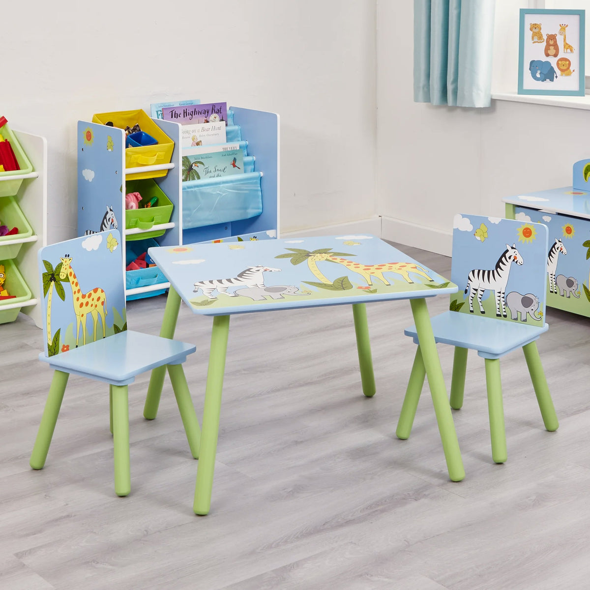 Benbo Kids SAVANNA gyermekasztal 2 székkel – zebra és zsiráf mintával