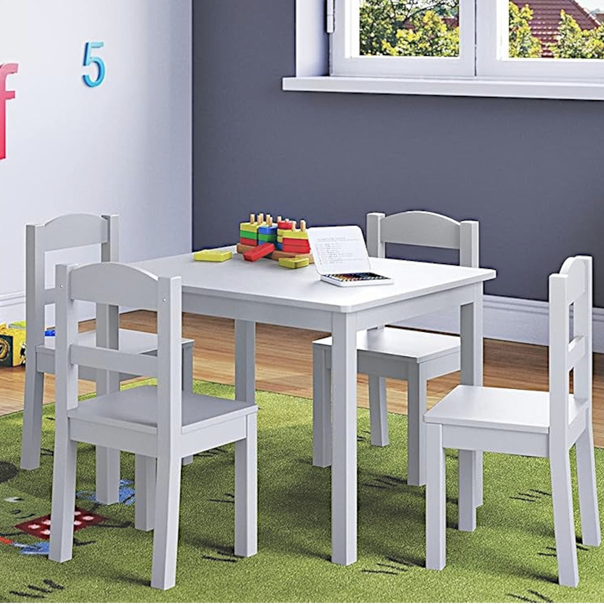 Benbo Kids gyermekasztal 4 székkel – fehér, 2–7 éves korig