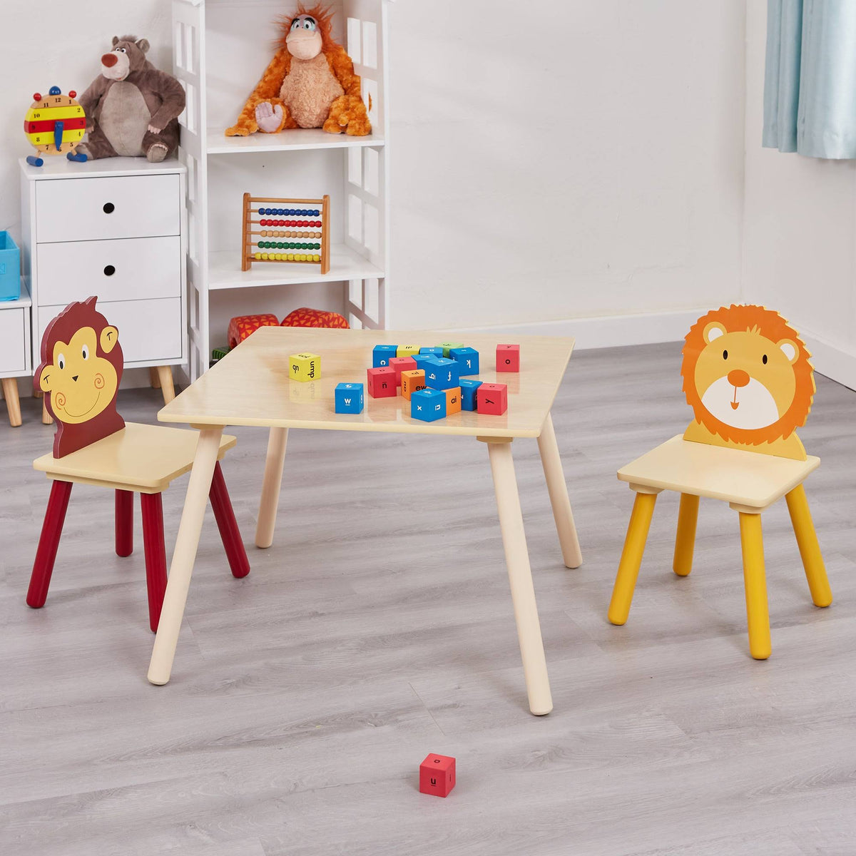 Benbo Kids ANIMALS gyermekasztal 2 székkel – natúr, oroszlán és majom mintával